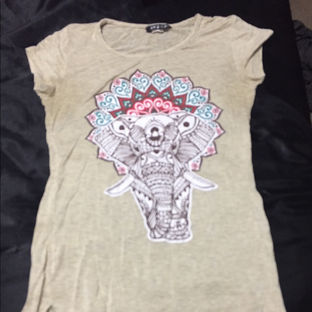 Cute elephant tee
